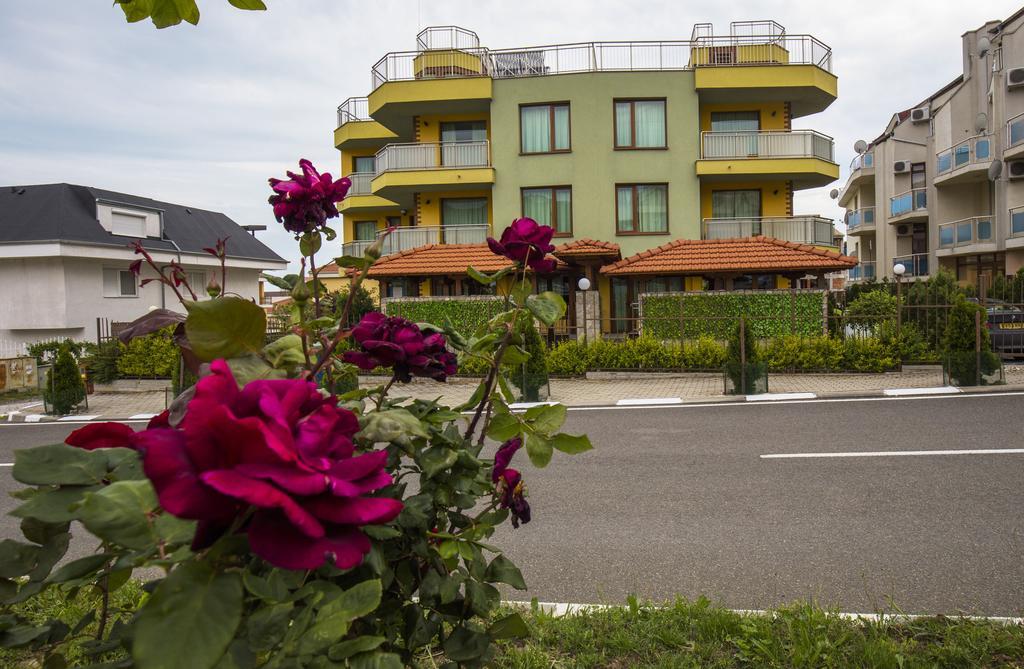 Jbh Hotel Sveti Vlas Exterior foto